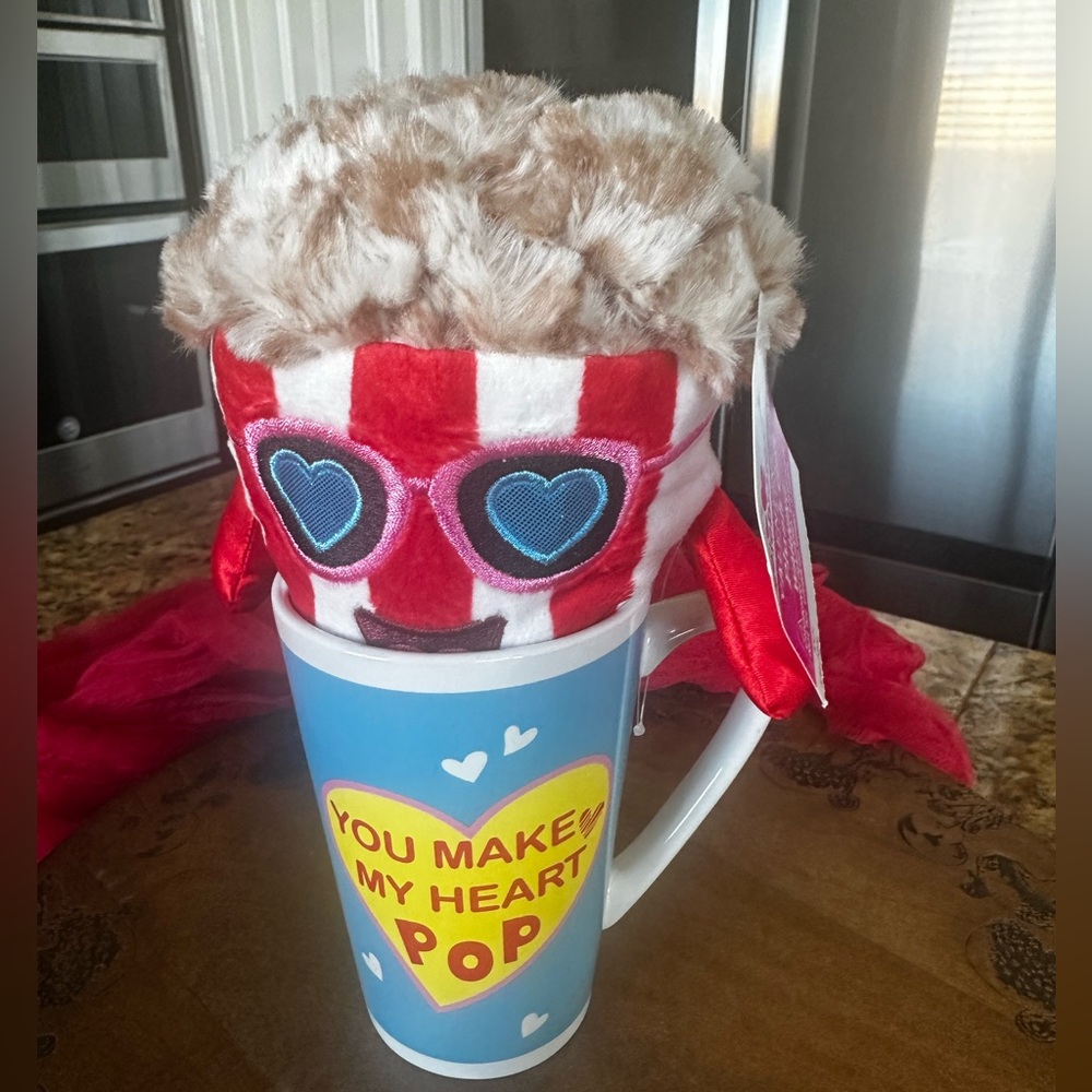New •Way to celebrate• “You Make My Heart Pop!” 7”Popcorn Plush & 5.5 Mug Set.